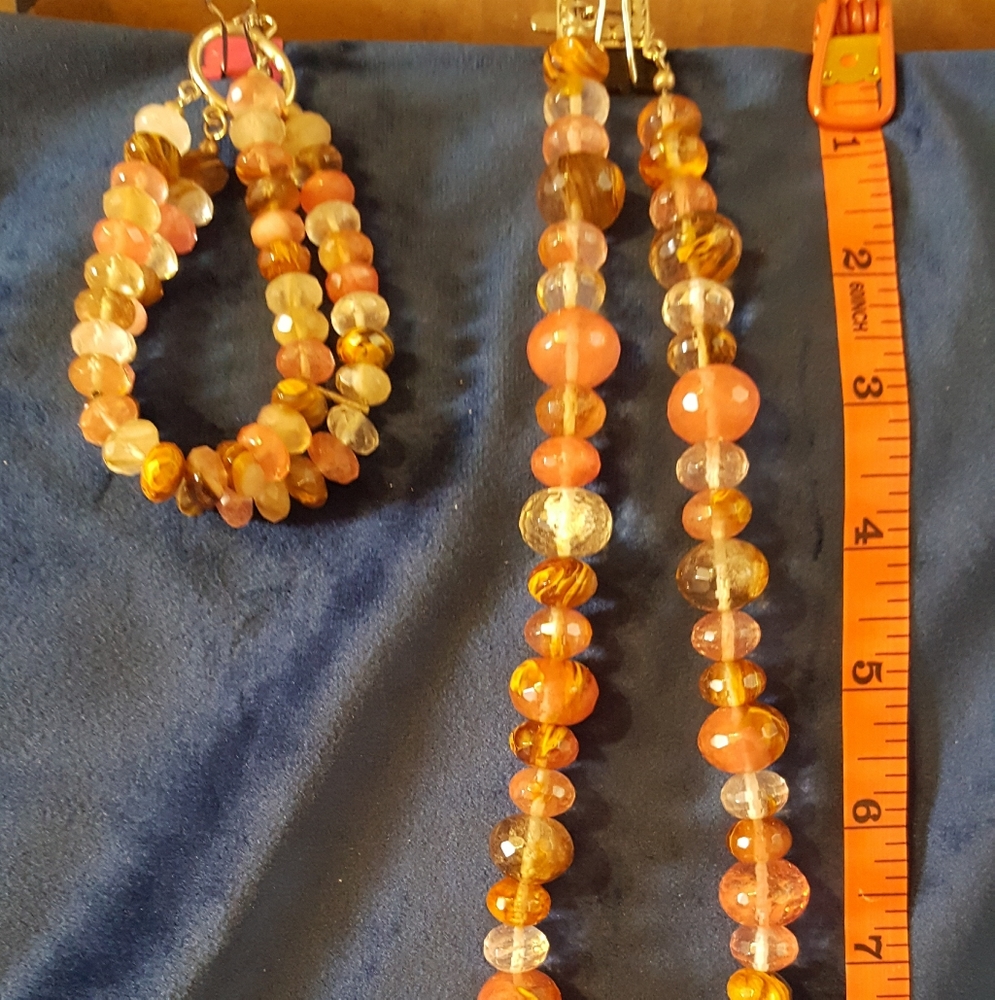 Matching necklace and bracelet